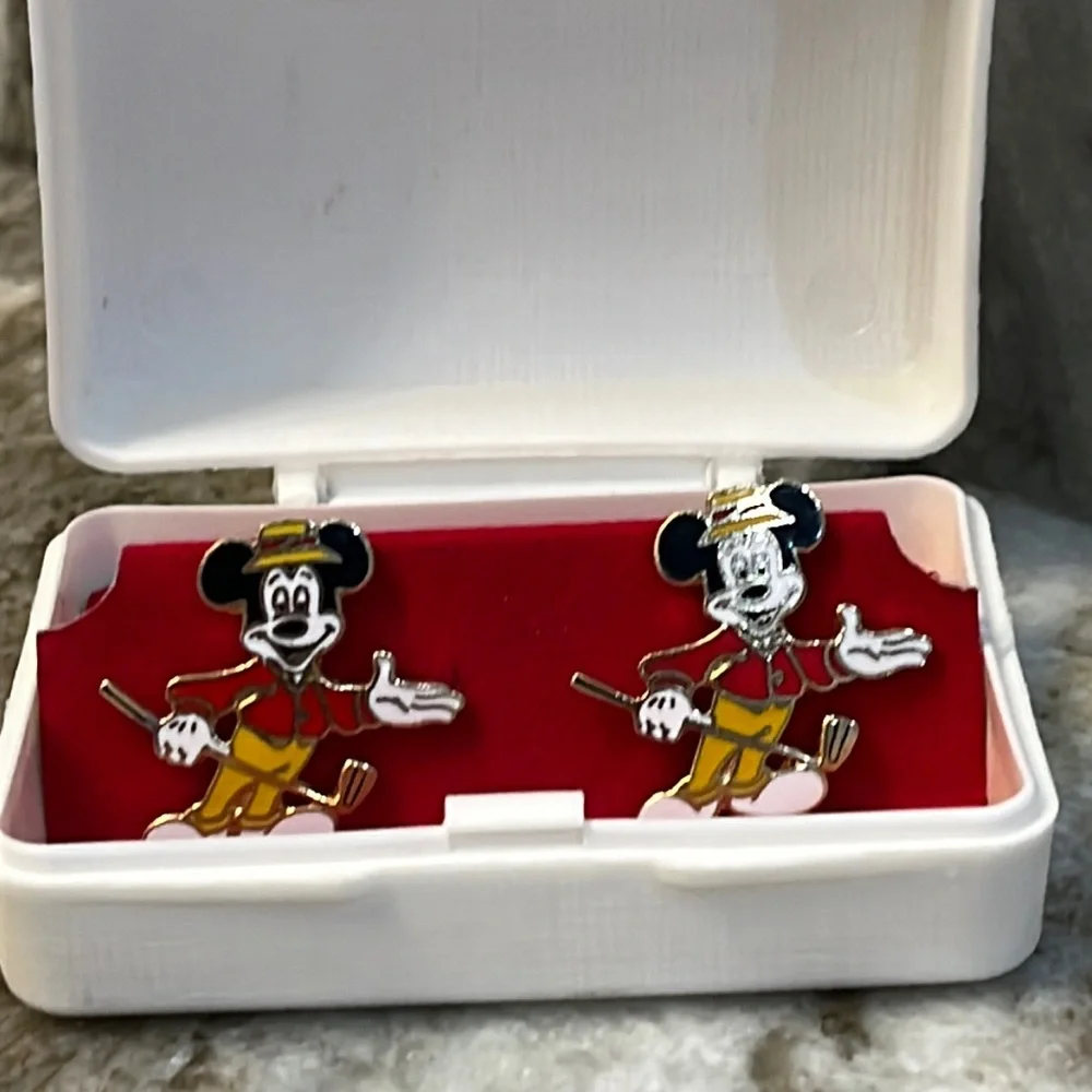 VTG. Mickey Mouse Cuff Links